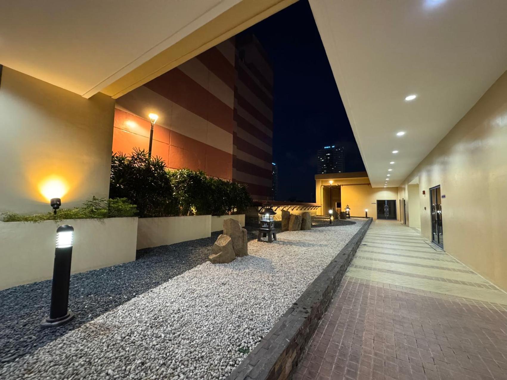 Grand Riviera Suites Manila Luaran gambar